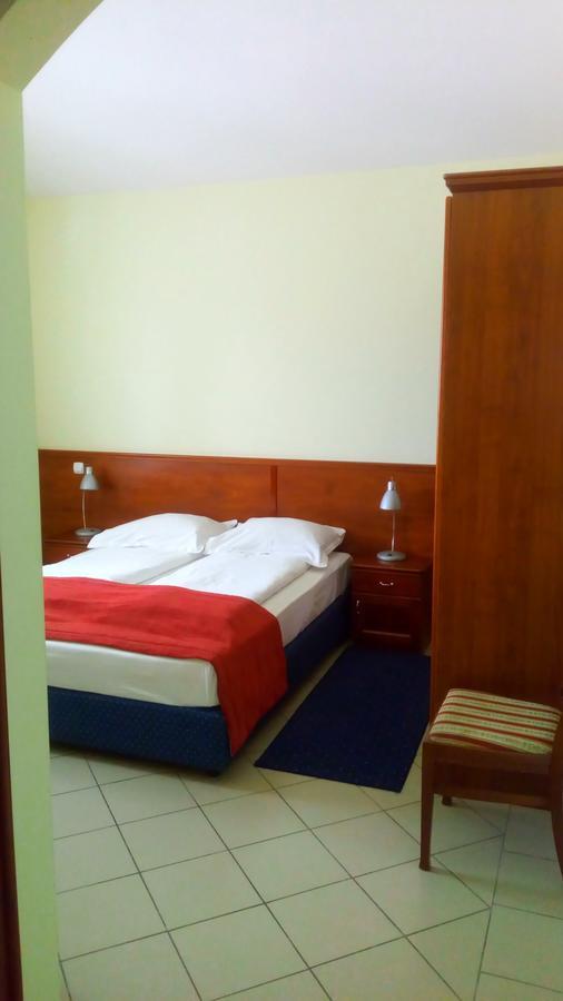 Apartments Vila Kristina Baška Voda Zewnętrze zdjęcie